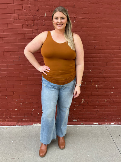 Reversible Layer Tank - Caramel