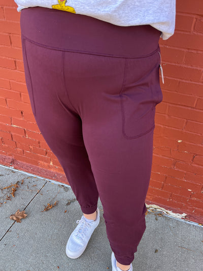 Cassis Butter Joggers