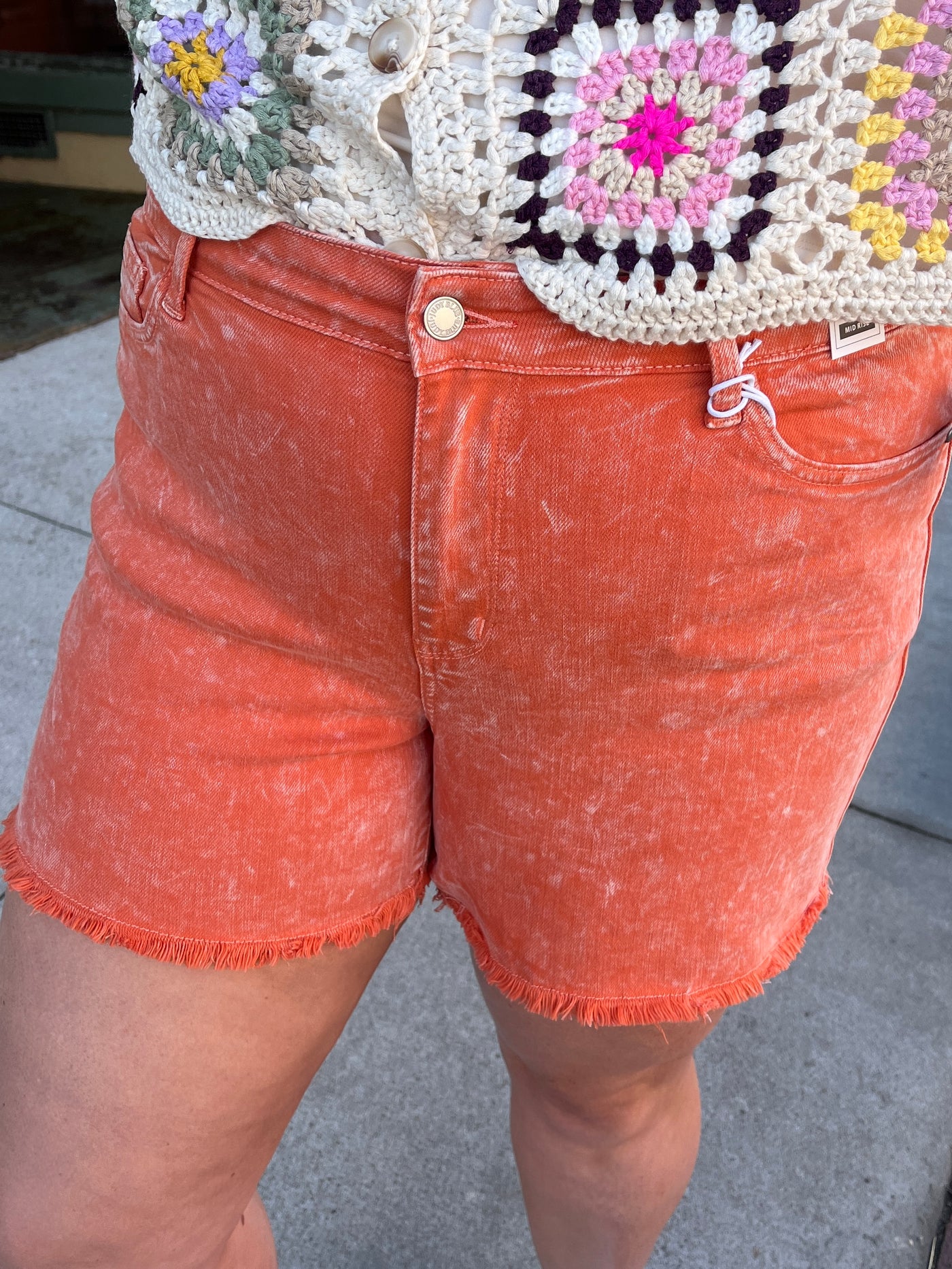 Judy Blue Just Peachy Shorts