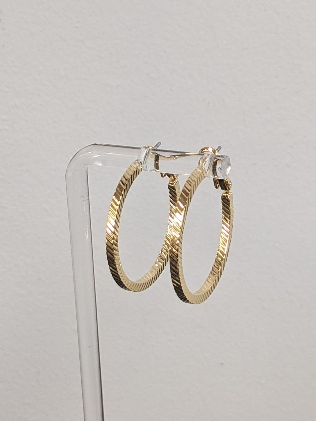 Ribbed Hoops